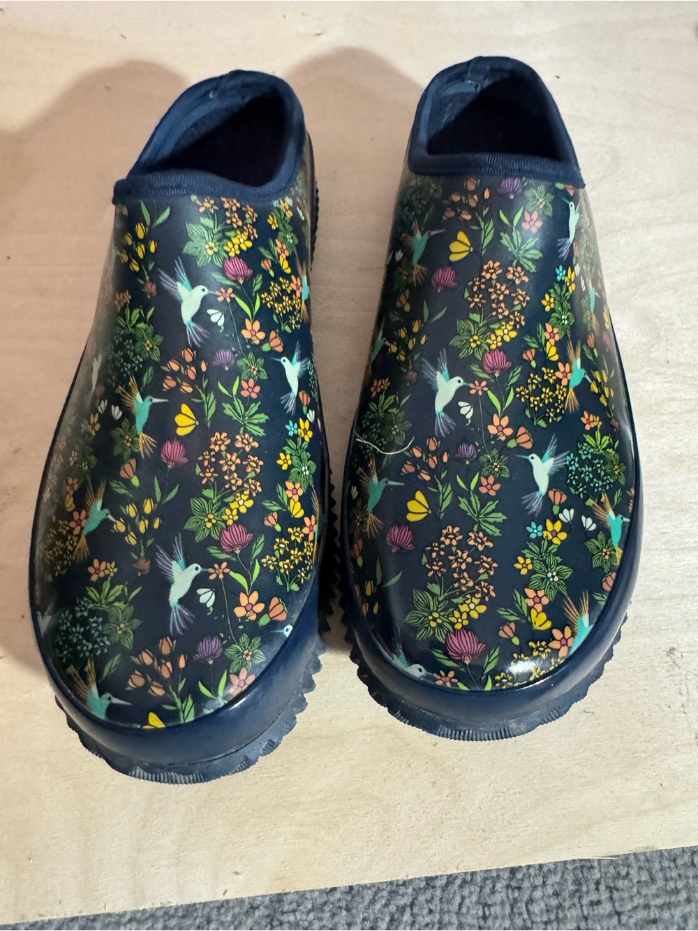 Western Chief Navy Floral Hummingbird Rain Clogs